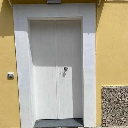Tra Storia E Design La Domus *