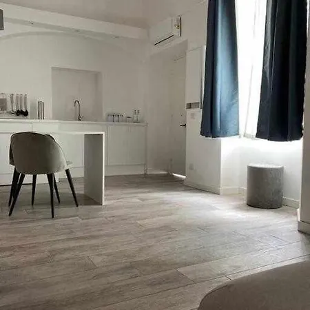 Tra Storia E Design La Domus Apartment Ercolano